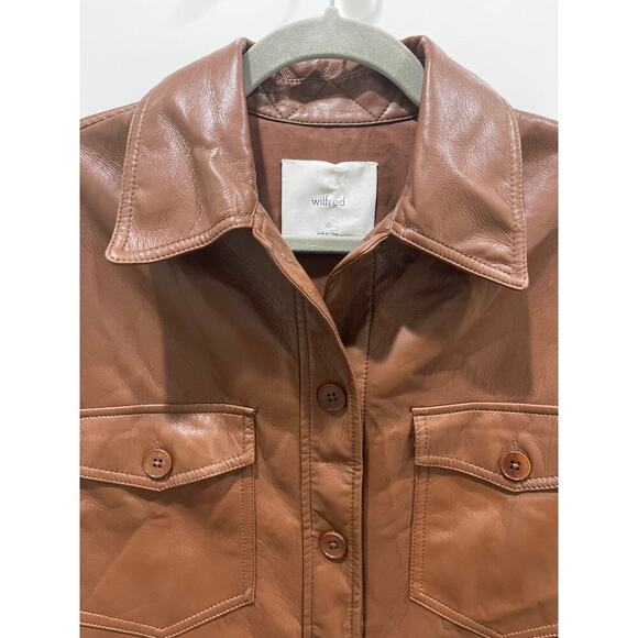 NWT Wilfred Aritzia Cognac The Ganna™ Shirt Jacket Vegan Leather Sz XS - Picture 3 of 9